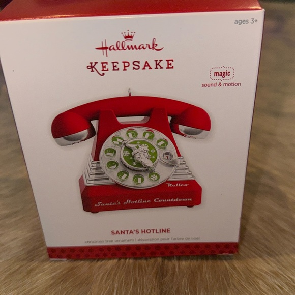 NEW Santa’s Hotline Christmas Ornament never opened - Picture 1 of 7